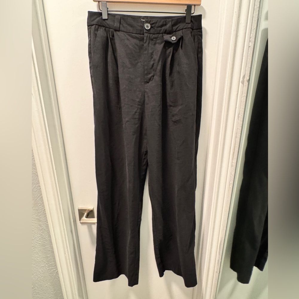 Women’s Black Pants